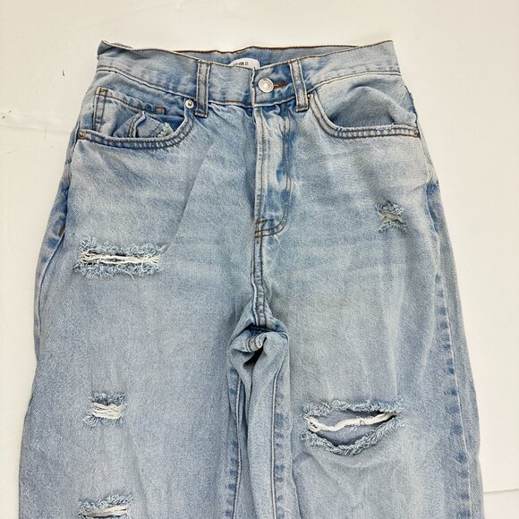 Forever 21 Straight distressed Raw Hem Button Fly Women's size 26 Blue Jeans - Picture 2 of 5